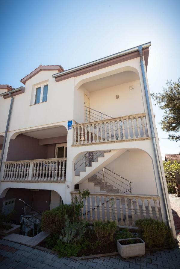 Lego Apartamento Vodice Exterior foto