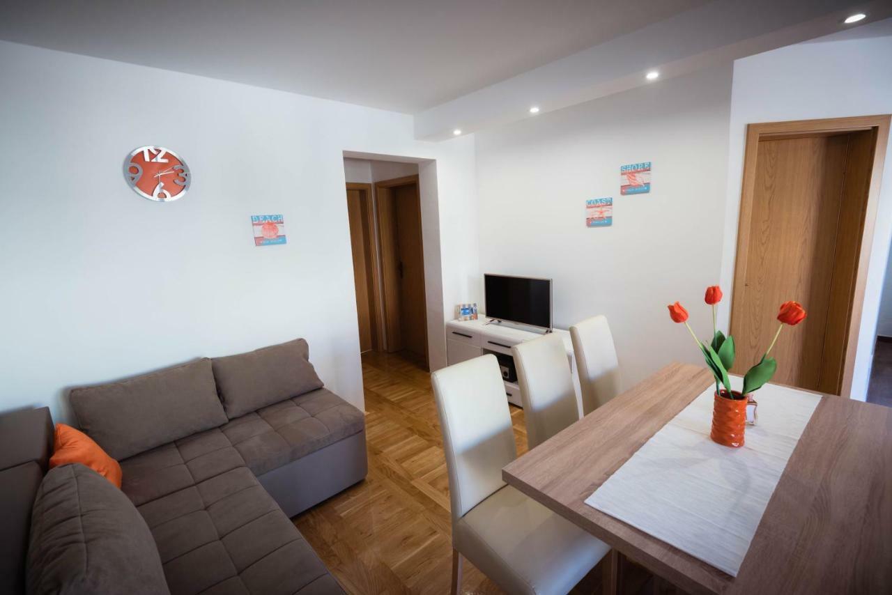 Lego Apartamento Vodice Exterior foto